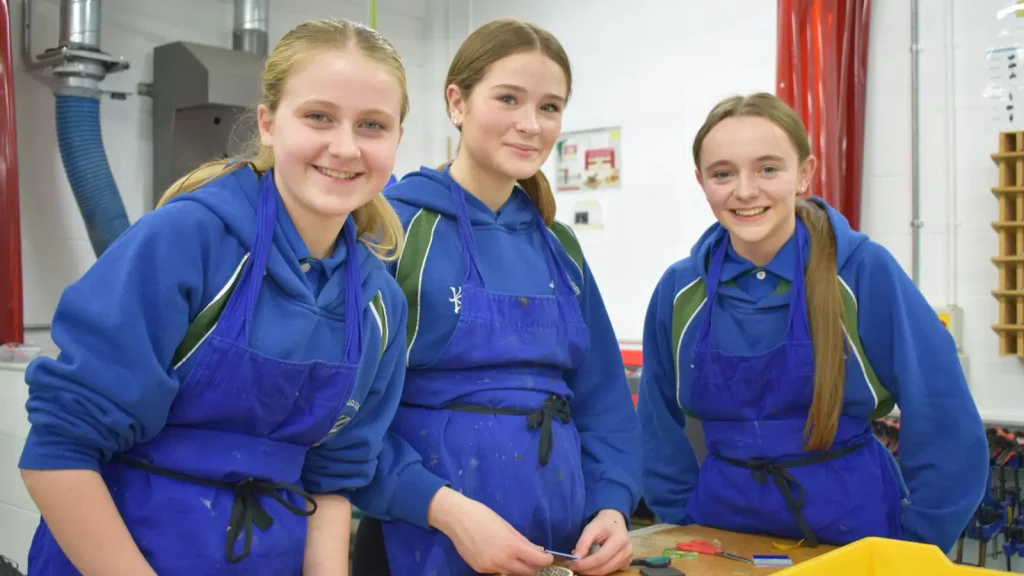 pupils in technology class